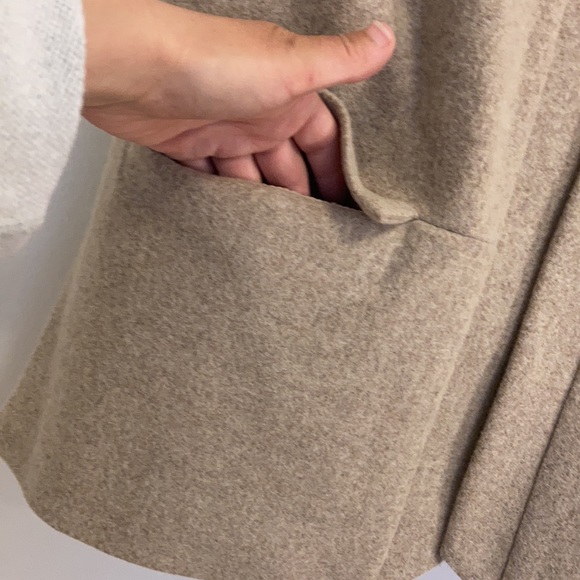 Anthropologie Elevenses Wool Blend Tan Sweater Vest Size Small - Picture 3 of 10